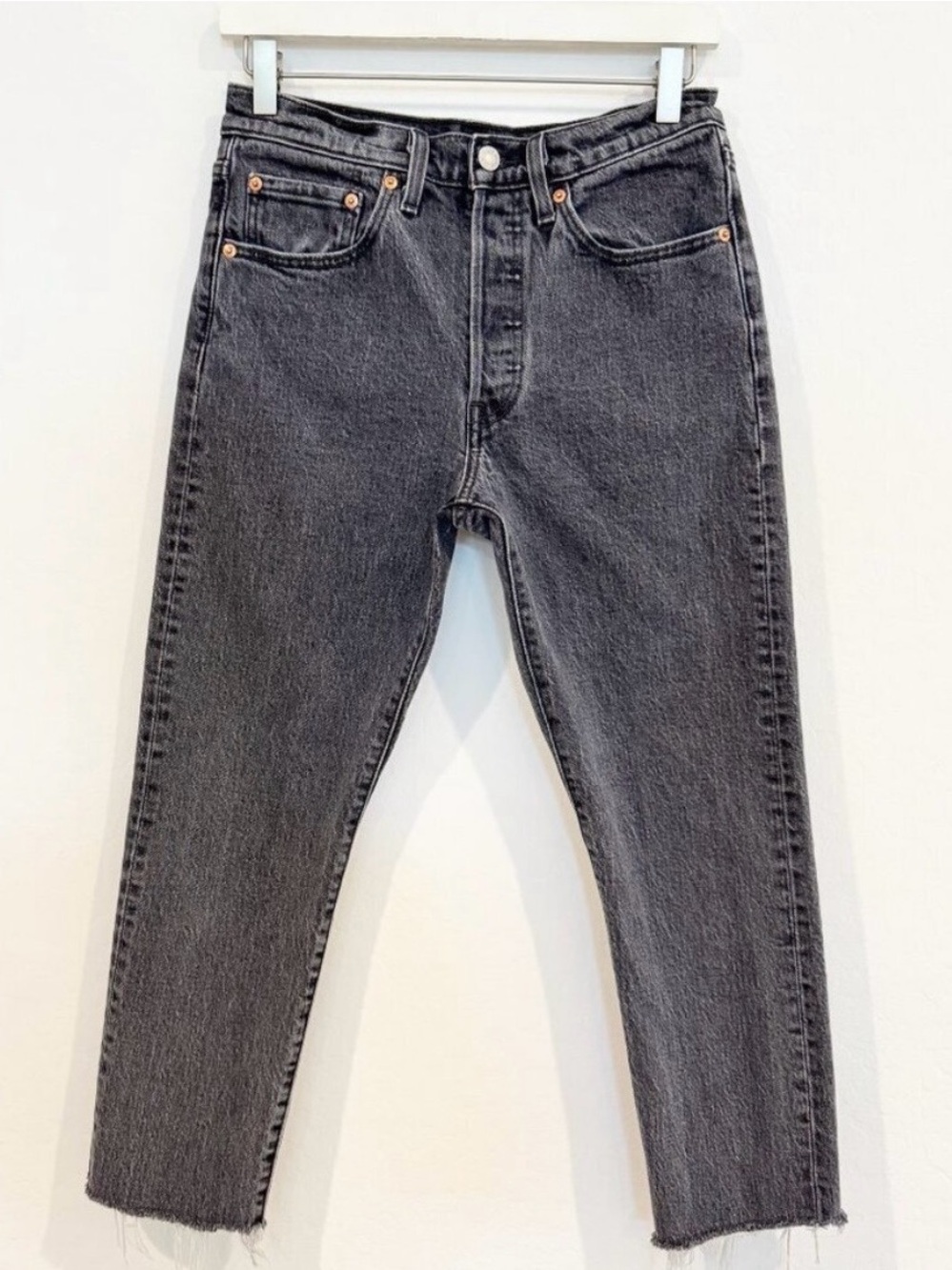 Levis 501 Jeans Size 26 Gray Faded Black High Rise Button Fly Grunge Indie